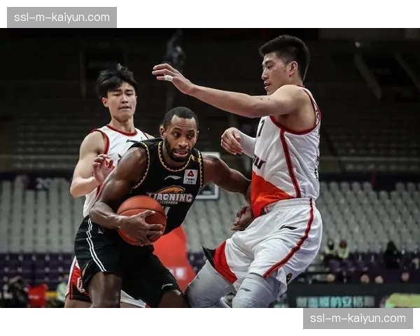 总决赛前瞻：新疆豪华锋线群对阵辽宁冠军后卫线